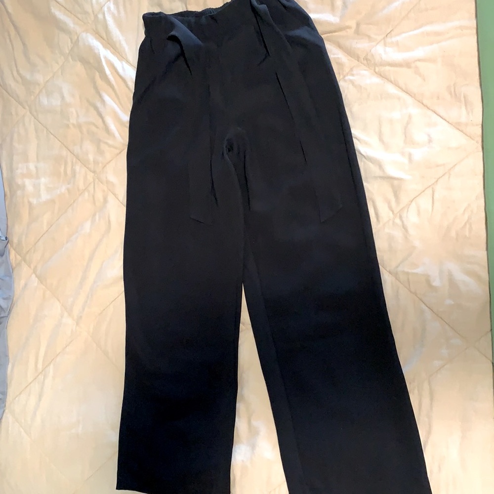Lululemon wide leg pants